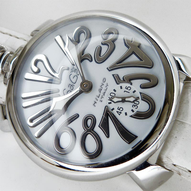 【美品稼働確認済】GaGa MILANO ガガミラノ マヌアーレ 48mm 白 楽天市場】美品 GaGa MILANO MANUALE 48mm 5010.01 ガガミラノ